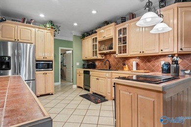 Southern Charm house w/large covered patio & balcony w/views of - photo 18