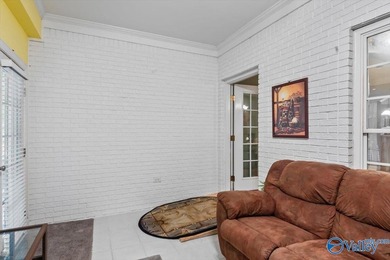 Southern Charm house w/large covered patio & balcony w/views of - photo 26