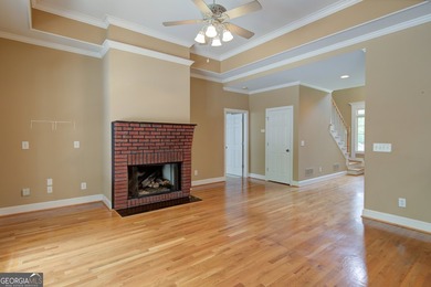 Lake living without the million dollar price tag! This one - photo 5