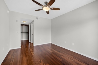 LIKE NEW | UPDATED | MOVE-IN READY | 3-BR, 3-BA PLUS DEN - - photo 36