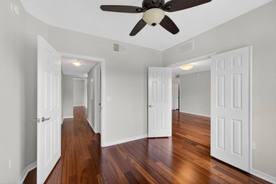 LIKE NEW | UPDATED | MOVE-IN READY | 3-BR, 3-BA PLUS DEN - - photo 41