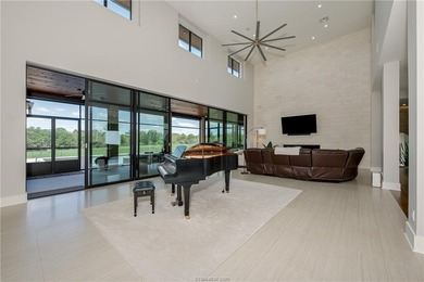 Welcome to your modern masterpiece with expansive views of the - photo 5