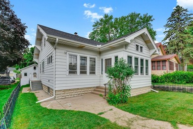 This 3-bedroom, 2-bath home with a detached 2-car garage is full - photo 3