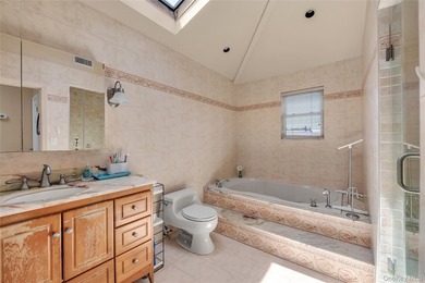 Huge price reduced for qualified buyers! Proudly Presenting a - photo 13