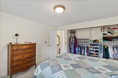 Welcome to easy convenient living in the heart of beautiful - photo 15