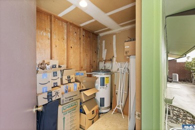 Welcome to easy convenient living in the heart of beautiful - photo 22