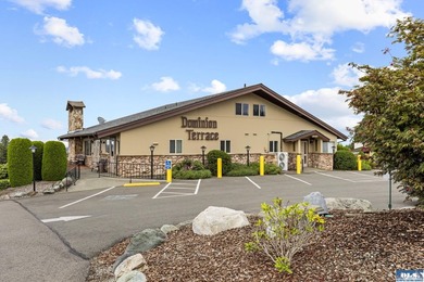 Welcome to easy convenient living in the heart of beautiful - photo 28
