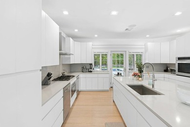 Set at the end of a private driveway on 3.3 acres in - photo 6
