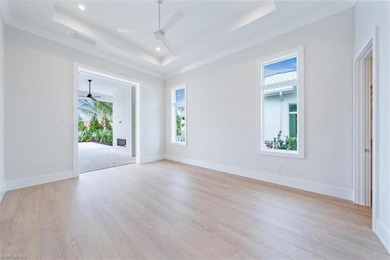 WEST OF US-41, ELEVATED to *X* FLOOD ZONE! This home is MOVE-IN - photo 7