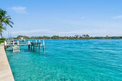 Situated on the southern tip of Jupiter Island in the exclusive - photo 16