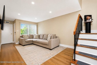 Welcome to this beautifully renovated two-bedroom, two-bath - photo 7