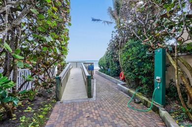 Situated on the southern tip of Jupiter Island in the exclusive - photo 25