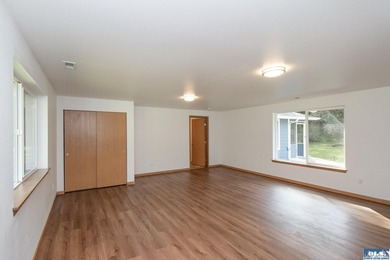 Tucked away privacy with surrounding trees (including fruit - photo 28