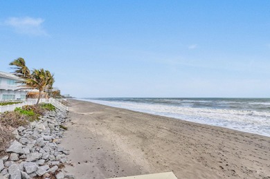 Situated on the southern tip of Jupiter Island in the exclusive - photo 29