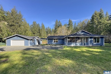 Tucked away privacy with surrounding trees (including fruit - photo 45