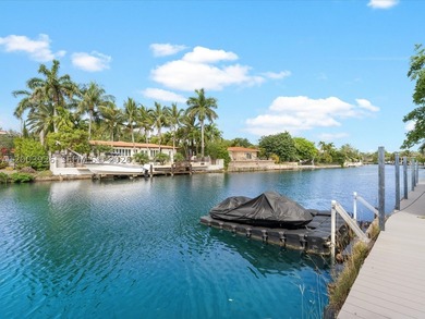 Discover a rare opportunity to own a prime waterfront property - photo 2