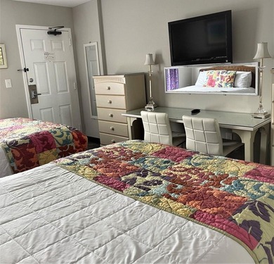 1br 1ba ocean front unit in one of the most saut after complexes