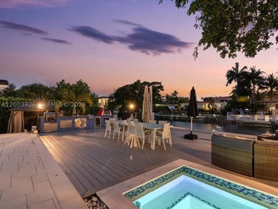 Discover a rare opportunity to own a prime waterfront property - photo 5