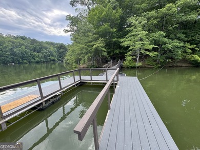Escape to lakeside living in this beautiful home featuring its - photo 4