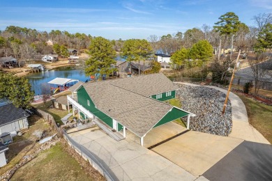 Lake Home For Sale in Hot Springs, Arkansas