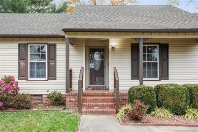 Looking for space + comfort in Portsmouth's Churchland area?