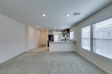 ***A MUST SEE!!!*** Rare find!!! Welcome to this beautifully