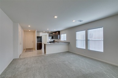 ***A MUST SEE!!!*** Rare find!!! Welcome to this beautifully