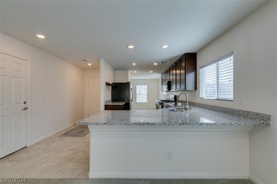 ***A MUST SEE!!!*** Rare find!!! Welcome to this beautifully