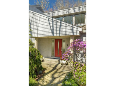 Discover a rare Narragansett sanctuary where expansive acreage - photo 37