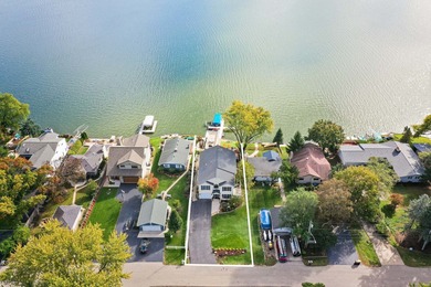 Wonder Lake Home For Sale in Wonder Lake Illinois