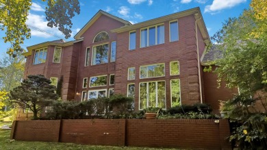 Lake Home For Sale in Somerset, Kentucky