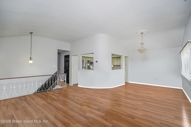 Welcome to 15 Oliver Place, a beautifully maintained detached - photo 9
