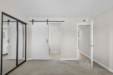 6415 Hayward Way - photo 10