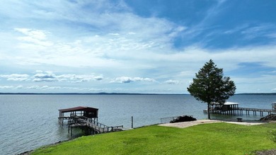 Stunning Lakefront Retreat with Breathtaking Views! Escape to - photo 14
