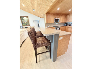 Stunning Lakefront Retreat with Breathtaking Views! Escape to - photo 20