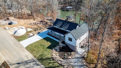 Lake Home For Sale in Ten Mile, Tennessee