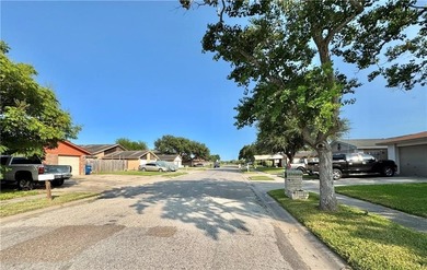 Income-Producing Corpus Christi Duplex | Active Leases in place| - photo 21