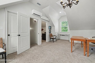 Welcome to this exquisite home in the coveted Graveline Pointe - photo 33