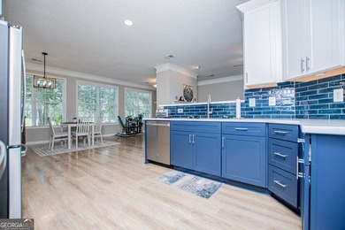 Welcome to Reflections at Mirror Lake - the highly sought-after - photo 34