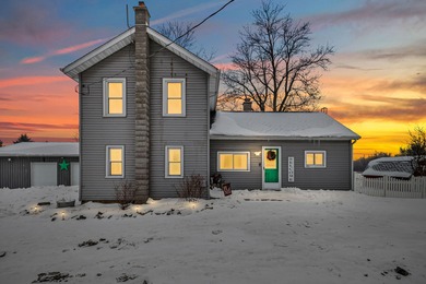 (private lake, pond, creek) Home Active Under Contract in Reading Michigan