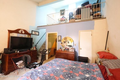 Located on a private street, this 1 bedroom/1 bathroom with loft - photo 7