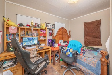 Investor special in a fantastic location! Rare opportunity - photo 10