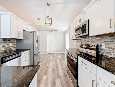 Short Sale. Beautifully Updated 4-Bedroom Home in a Prime - photo 12