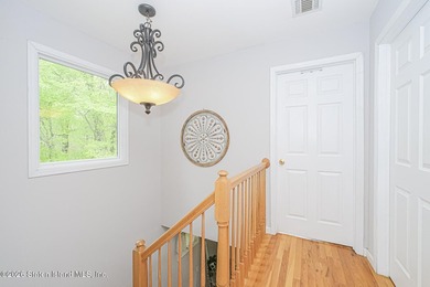 PERFECT SPACE FOR MULTI-GENERATIONAL LIVING! This beautiful home - photo 16