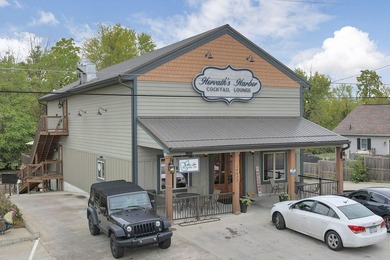 Ultimate Lakeside Hospitality Investment: Custom-Built - photo 8