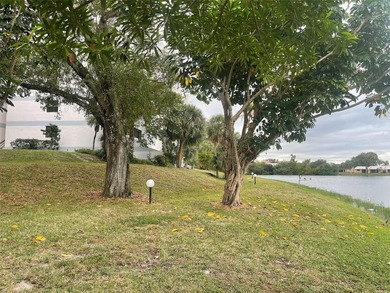 Seller is offering $5,000 toward the buyer's closing costs - photo 18