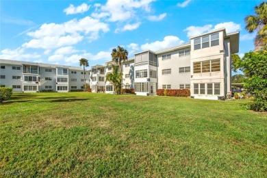 Cape Coral Lakes Area Condo For Sale in North Fort Myers Florida