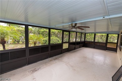 Welcome to this rarely available, beautiful single-family home - photo 17