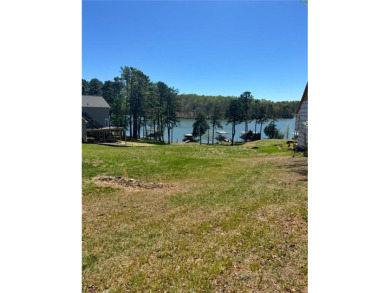 Lake Lot For Sale in Dawsonville, Georgia