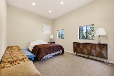 915 Golf Club Rd - photo 38